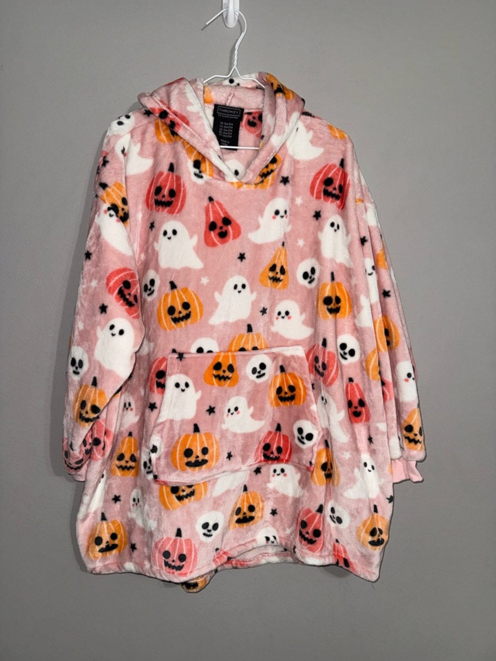 Adult Cozy Pink Halloween Hoodie Blanket with Ghosts & Pumpkins OS NWOT